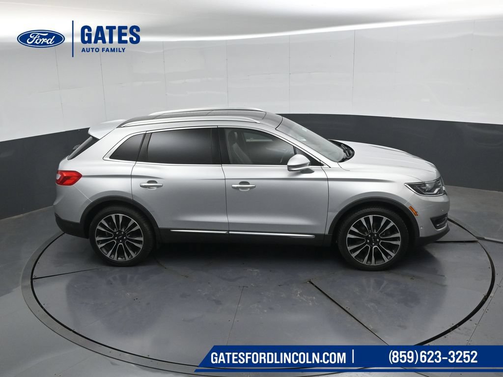 Used 2016 Lincoln MKX Reserve w/ Technology Package AWD/4WD image 47
