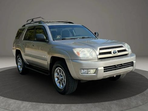 Used 2004 Toyota 4Runner Sport AWD/4WD image 3