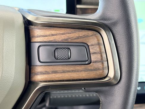 Used 2022 Rivian R1T Adventure AWD/4WD image 27