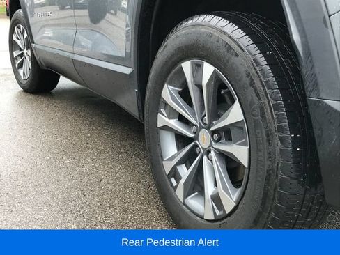 Used 2025 Chevrolet Equinox LT w/ Convenience Package II FWD image 12