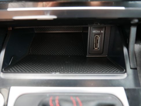 Used 2015 Volkswagen GTI S FWD image 33