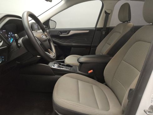 Used 2021 Ford Escape S image 17