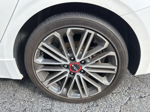 Used 2023 Kia Forte GT w/ GT2 Package FWD image 10