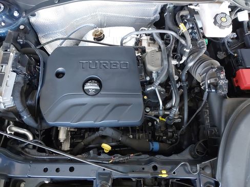 Used 2023 Buick Encore GX Essence w/ Experience Buick Package AWD/4WD image 30