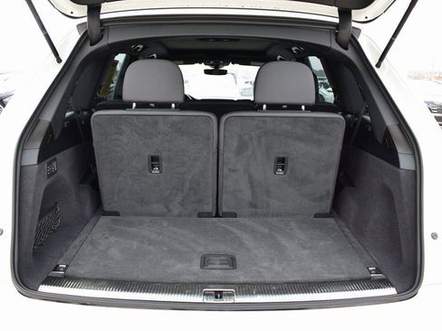 Used 2025 Audi Q7 3.0T Premium Plus image 26