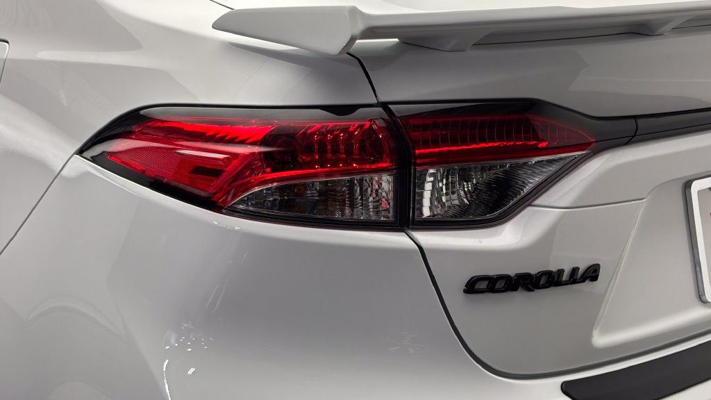 Certified 2026 Toyota Corolla SE w/ SE Package FWD image 7