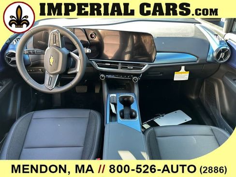 New 2026 Chevrolet Equinox EV LT image 15