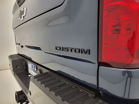 Used 2025 Chevrolet Silverado 2500 Custom w/ Custom Value Package AWD/4WD image 25