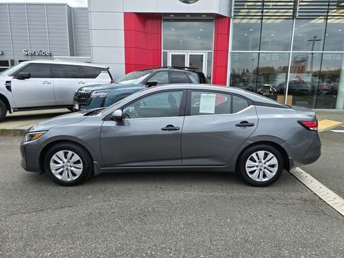 Used 2025 Nissan Sentra S FWD image 12