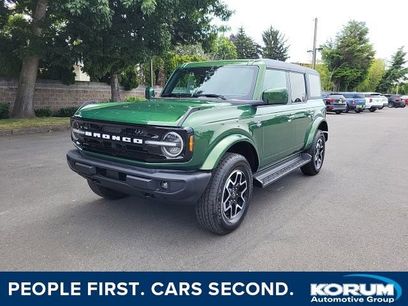 New 2025 Ford Bronco Outer Banks