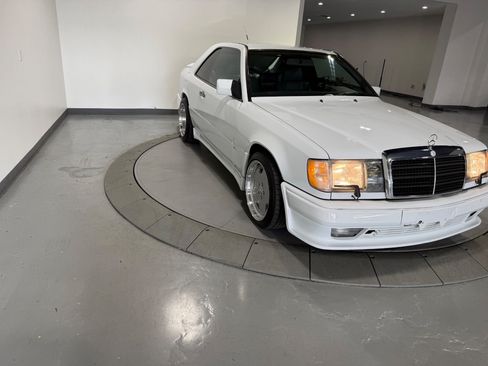 Used 1990 Mercedes-Benz 300 CE Coupe image 5
