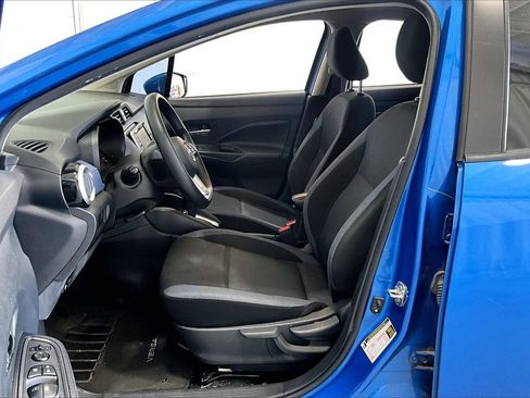 Used 2023 Nissan Versa SV FWD image 15