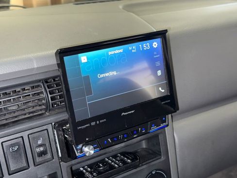 Used 2002 Volkswagen Eurovan MV image 39