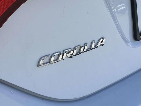 Used 2015 Toyota Corolla S image 10