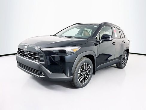 New 2026 Toyota Corolla Cross XLE image 3