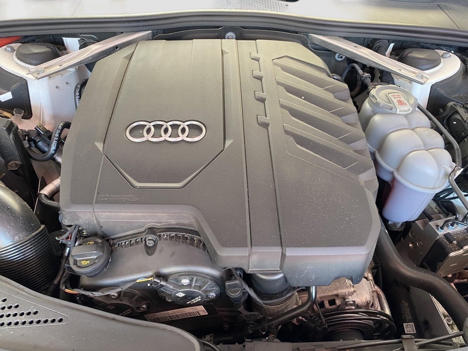 Used 2022 Audi A4 2.0T Premium Plus AWD/4WD image 32