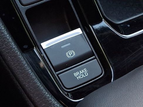 Certified 2023 Honda Accord Sport image 24