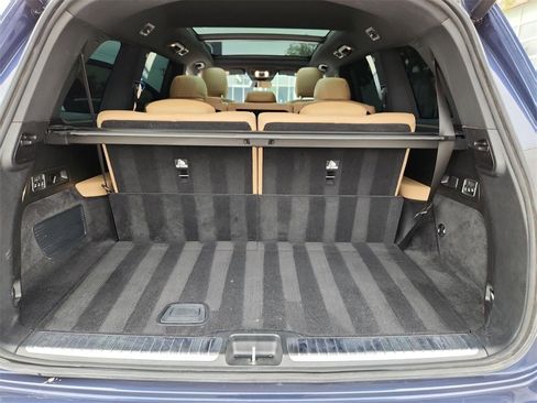 Used 2024 Mercedes-Benz GLS 580 4MATIC image 12