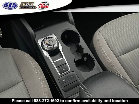 Used 2021 Ford Escape S image 16