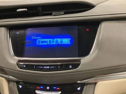 Used 2017 Cadillac XT5 Luxury w/ Driver Awareness Package FWD image 50