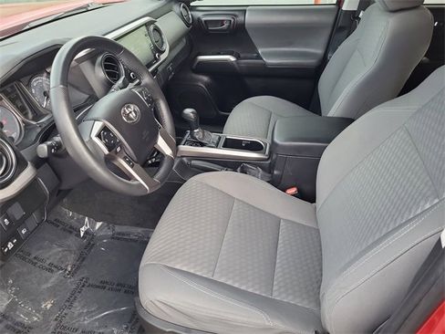 Used 2021 Toyota Tacoma SR5 image 13