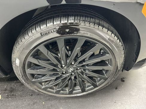 Used 2024 Hyundai Santa Fe Calligraphy image 8