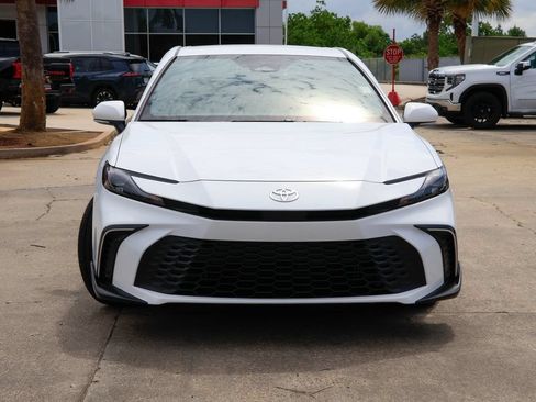 Used 2026 Toyota Camry SE w/ Convenience Package FWD image 24