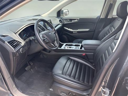Used 2022 Ford Edge SEL w/ Convenience Package image 18
