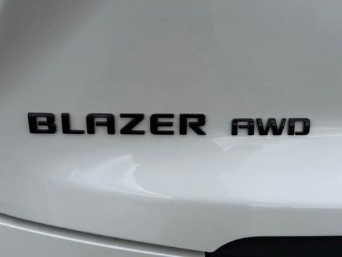 Certified 2023 Chevrolet Blazer LT w/ Midnight/Sport Edition AWD/4WD image 19