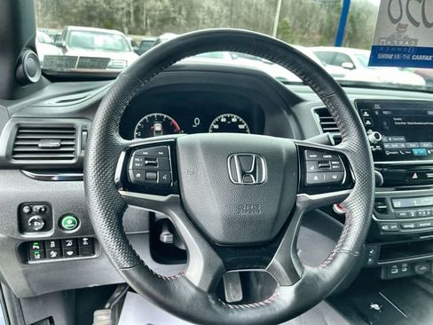 Used 2024 Honda Ridgeline Black Edition image 13