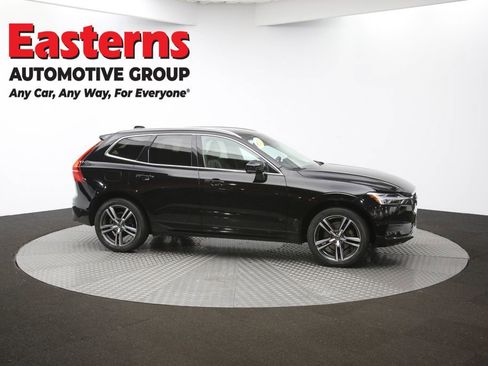 Used 2019 Volvo XC60 T5 Momentum w/ Multimedia Package image 48