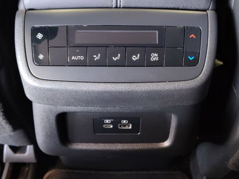 Certified 2023 Nissan Pathfinder SL image 35