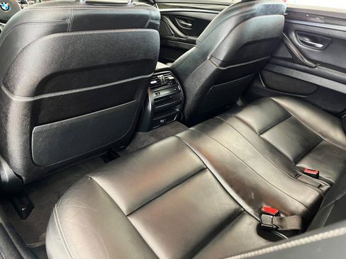 Used 2016 BMW 550i xDrive Sedan image 34