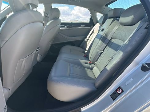Used 2016 Hyundai Genesis 3.8 w/ Option Group 02 image 33