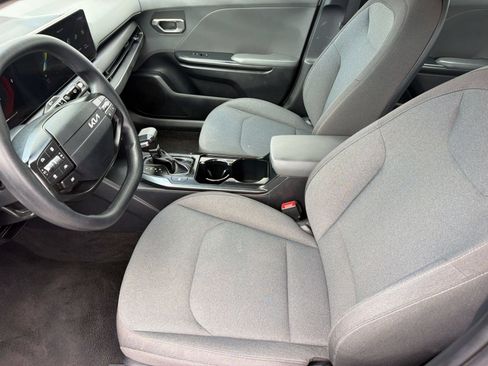 Used 2025 Kia K4 FWD image 5