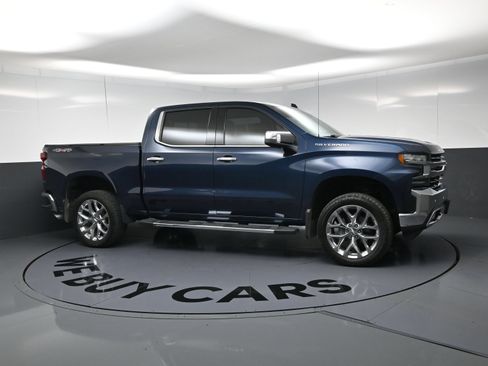 Used 2020 Chevrolet Silverado 1500 LTZ w/ LTZ Plus Package AWD/4WD image 15