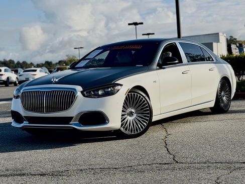 Certified 2023 Mercedes-Benz Maybach S 680 4MATIC image 2