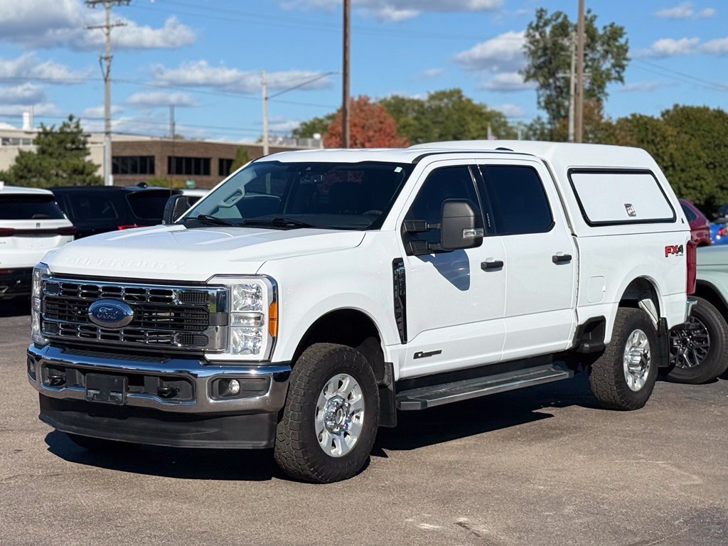 Certified 2023 Ford F350 XLT w/ FX4 Off-Road Package AWD/4WD image 36