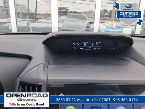 Used 2022 Subaru Crosstrek 2.5i Sport w/ Moonroof Package image 22