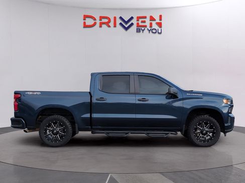 Used 2021 Chevrolet Silverado 1500 Custom image 6