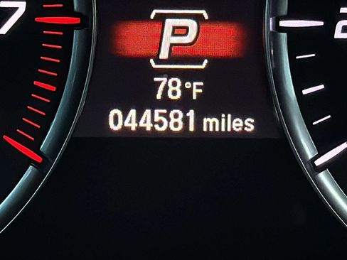 Used 2020 Acura TLX image 18