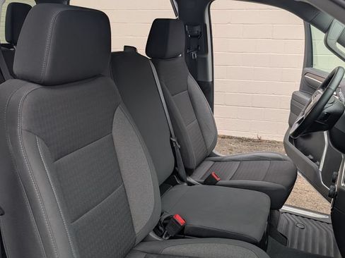 Used 2024 Chevrolet Silverado 1500 LT AWD/4WD image 18