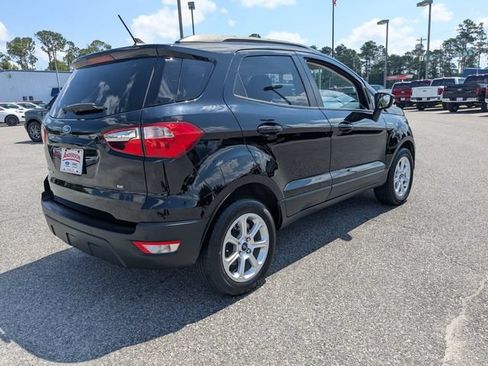 Used 2021 Ford EcoSport SE w/ SE Convenience Package FWD image 4