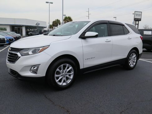 Used 2020 Chevrolet Equinox LT image 8