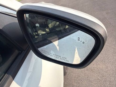 Used 2020 Ford Escape SEL FWD image 6