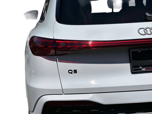 New 2026 Audi Q5 Premium Plus AWD/4WD image 33