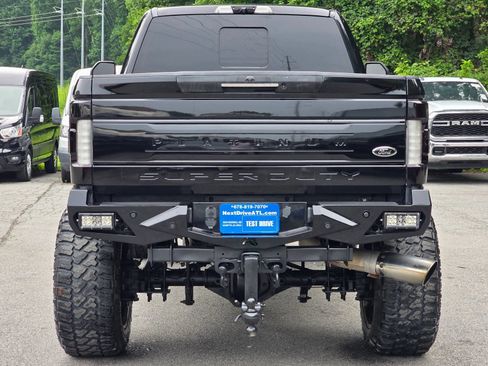 Used 2017 Ford F250 Platinum w/ Platinum Ultimate Package AWD/4WD image 6