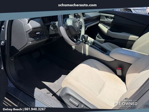 Used 2023 Honda Accord EX image 10