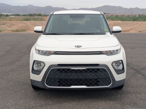 Used 2020 Kia Soul LX FWD image 8