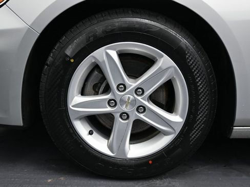 Used 2019 Chevrolet Malibu LS image 10